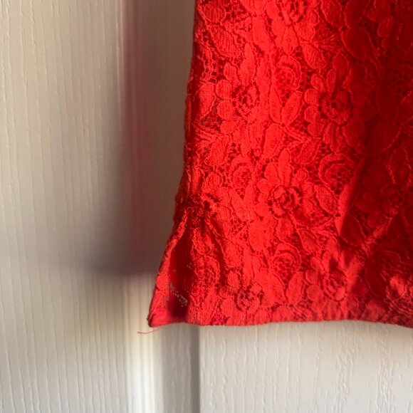 Gap lace tank top - Picture 3 of 5